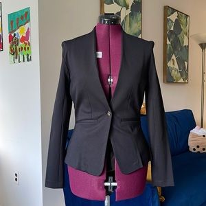 Simply Styled Blazer